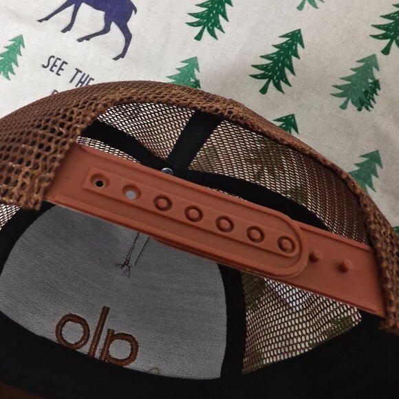 HOT NWT ALO Yoga Off-Duty Baseball Cap - Picture 5 of 5